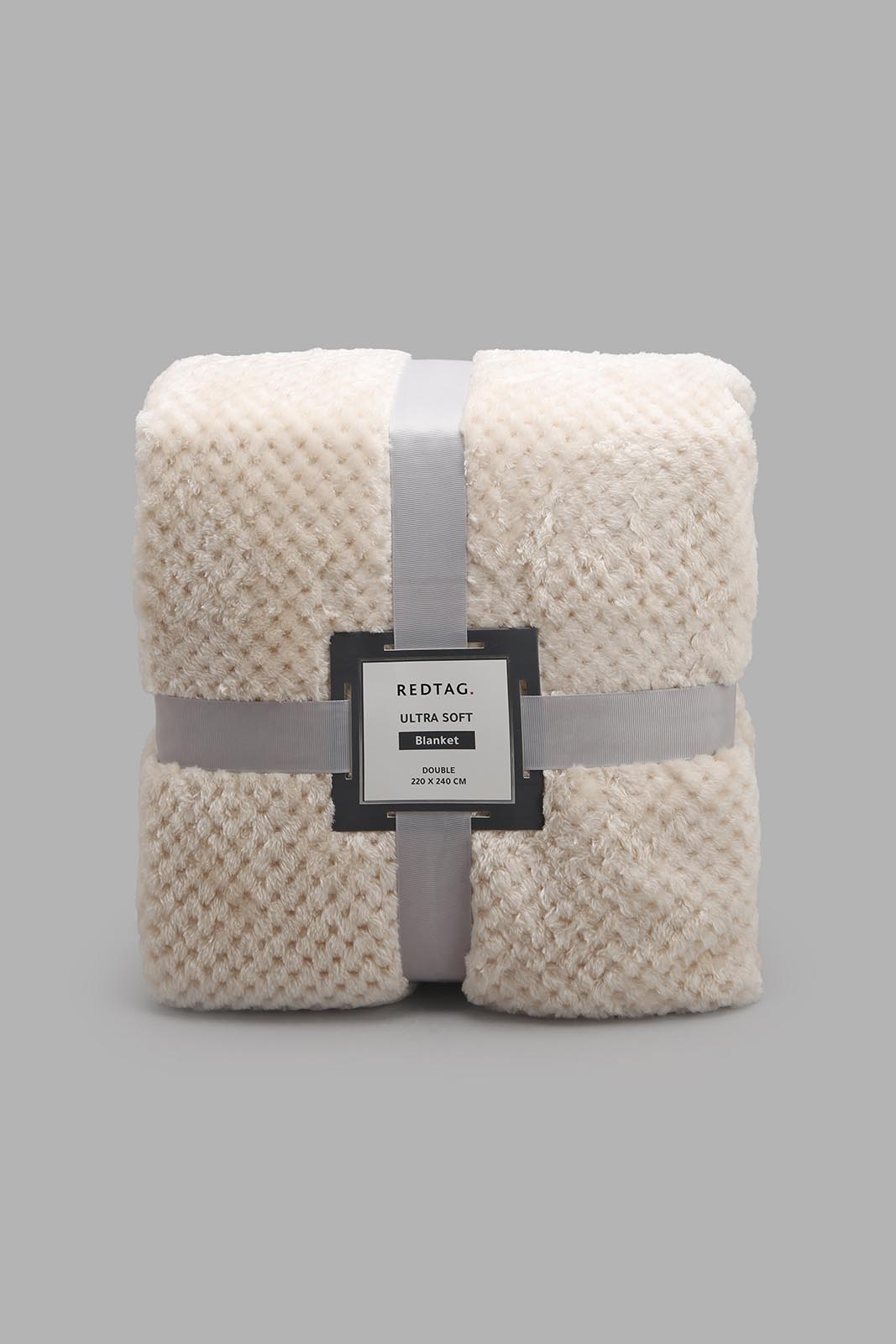 Redtag-Cream-Ultra-Soft-Blanket-(Double-Size)-Category:Blankets,-Colour:Cream,-Deals:New-In,-Filter:Home-Bedroom,-HMW-BED-Blankets,-New-In-HMW-BED,-Non-Sale,-Section:Homewares,-W22O-Home-Bedroom-