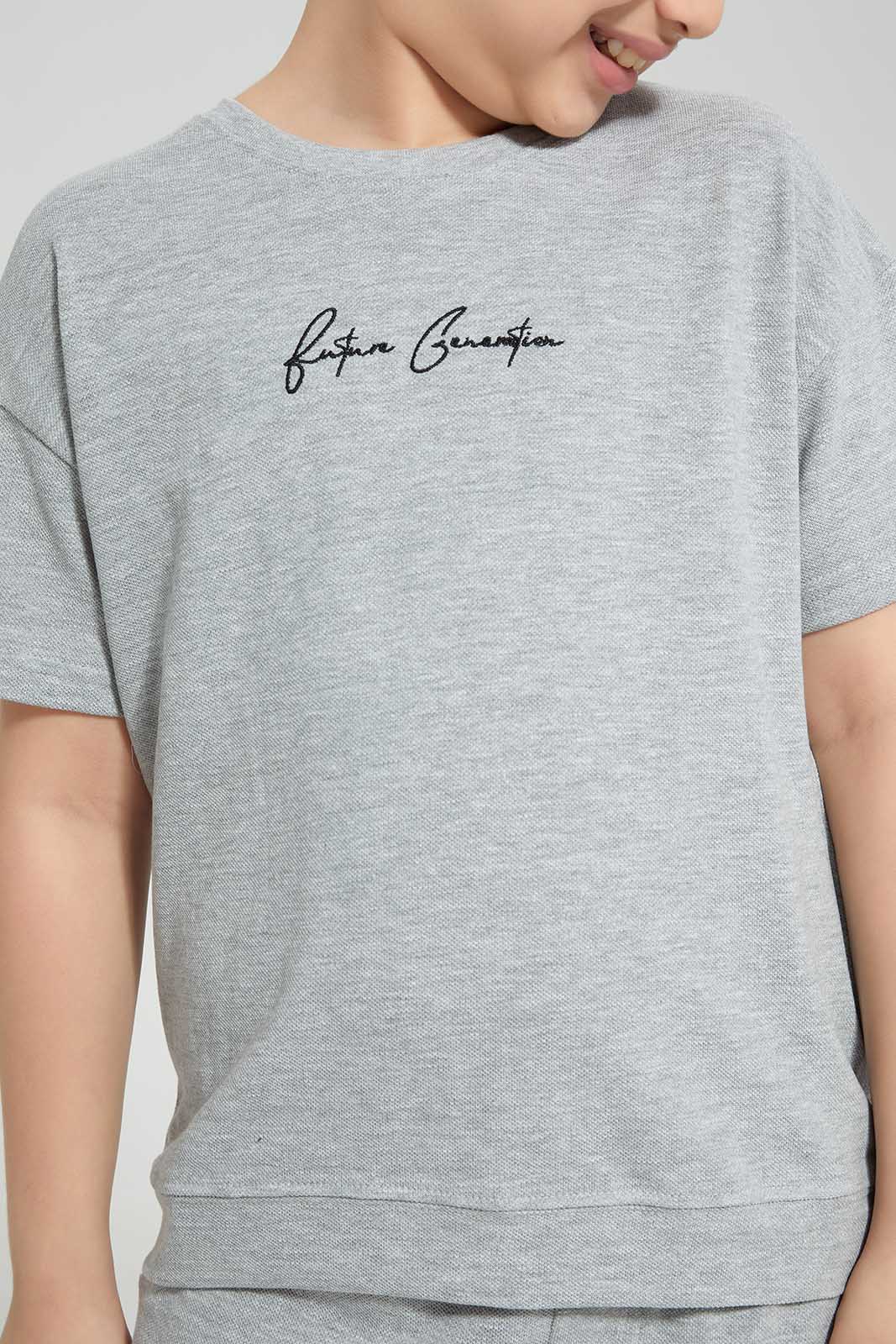 Redtag-Grey-M-Embroidered-Oversize-SS-T-Shirt-BOY-T-Shirts,-Category:T-Shirts,-Colour:Grey,-Deals:New-In,-Filter:Boys-(2-to-8-Yrs),-New-In-BOY,-Non-Sale,-Section:Boys-(0-to-14Yrs),-TBL,-W22O-Boys-2 to 8 Years
