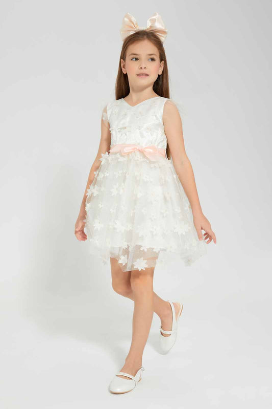 Redtag-White-Mesh-Floral-Applique-Dress-White-Gold-Category:Dresses,-Colour:White,-Deals:New-In,-EID,-Filter:Girls-(2-to-8-Yrs),-GIR-Dresses,-New-In-GIR-APL,-Non-Sale,-Section:Girls-(0-to-14Yrs),-W22O-Girls-2 to 8 Years