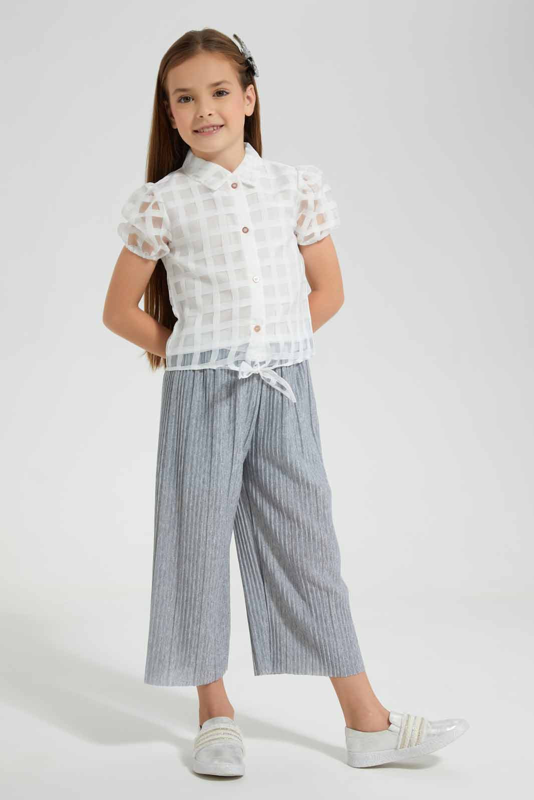 Redtag-Grey-Knit-Plisse-Pants-With-Glitter-Elasticated-Waistband-Category:Trousers,-Colour:Grey,-Deals:New-In,-EID,-Filter:Girls-(2-to-8-Yrs),-GIR-Trousers,-New-In-GIR-APL,-Non-Sale,-Section:Girls-(0-to-14Yrs),-W22O-Girls-2 to 8 Years