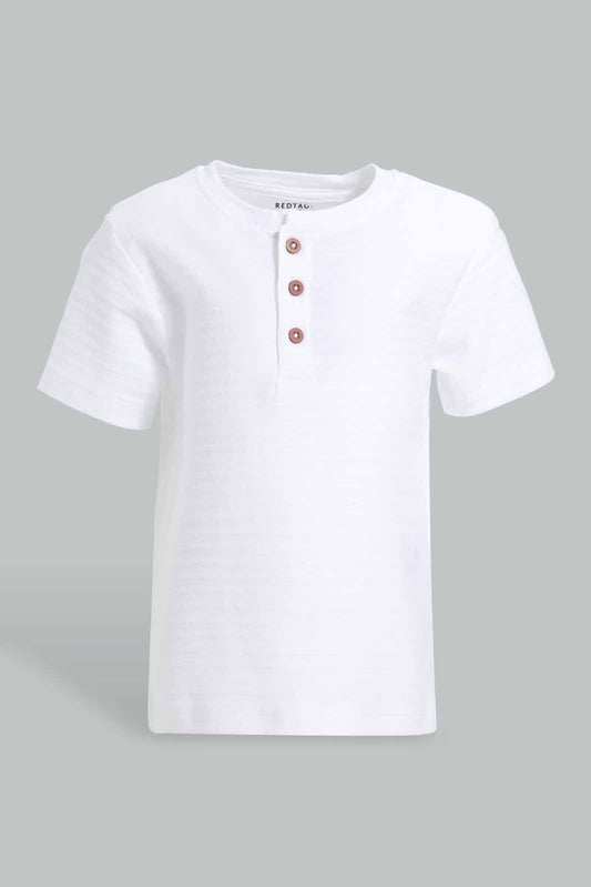 Redtag-White-Jacquard-T-Shirt-Category:T-Shirts,-Colour:White,-Deals:New-In,-Filter:Infant-Boys-(3-to-24-Mths),-INB-T-Shirts,-New-In-INB-APL,-Non-Sale,-Section:Boys-(0-to-14Yrs),-TBL,-W22O-Infant-Boys-