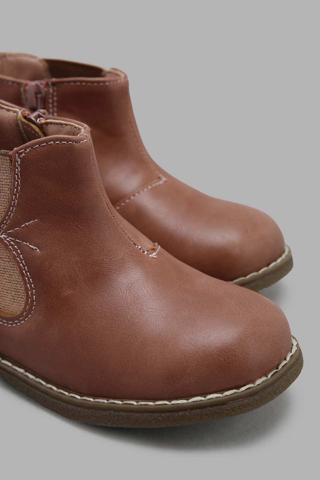 Redtag-Pink-Chelsea-Boots-Category:Boots,-Colour:Pink,-Deals:New-In,-Filter:Girls-Footwear-(3-to-5-Yrs),-GIR-Boots,-New-In-GIR-FOO,-Non-Sale,-Section:Boys-(0-to-14Yrs),-W22B-Girls-3 to 5 Years