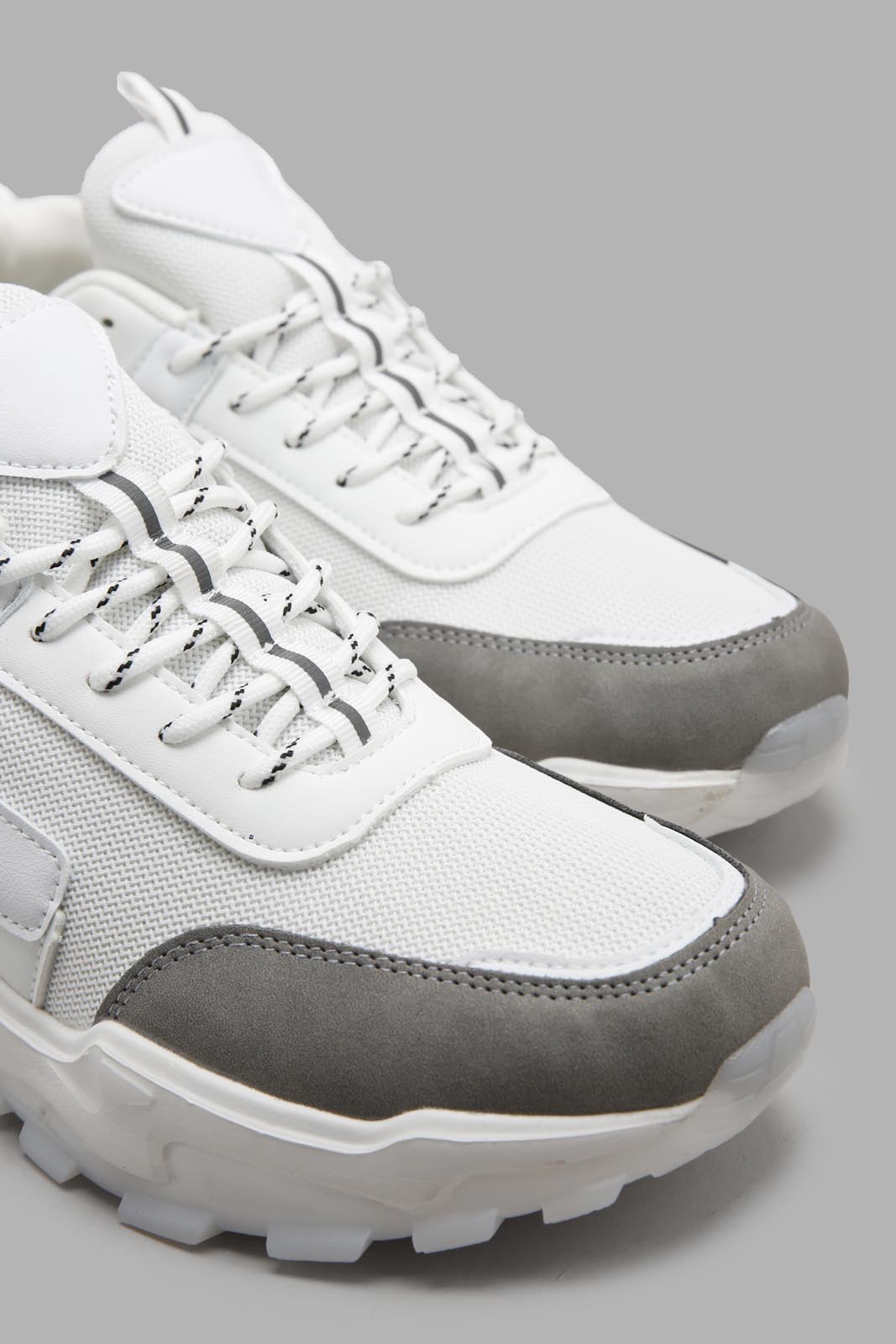 Redtag-White-Colour-Block-Trekker-Category:Trainers,-Colour:White,-Deals:New-In,-Filter:Men's-Footwear,-Men-Trainers,-New-In-Men-FOO,-Non-Sale,-Section:Men,-W22A-Men's-