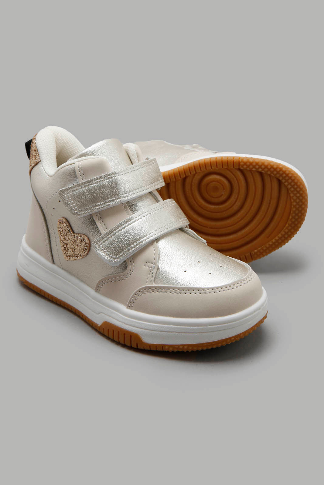 Redtag-Cream-Velcro-Strap-Sneaker-Category:Trainers,-Colour:Cream,-Deals:New-In,-Filter:Girls-Footwear-(3-to-5-Yrs),-GIR-Trainers,-New-In-GIR-FOO,-Non-Sale,-Section:Girls-(0-to-14Yrs),-W22A-Girls-3 to 5 Years