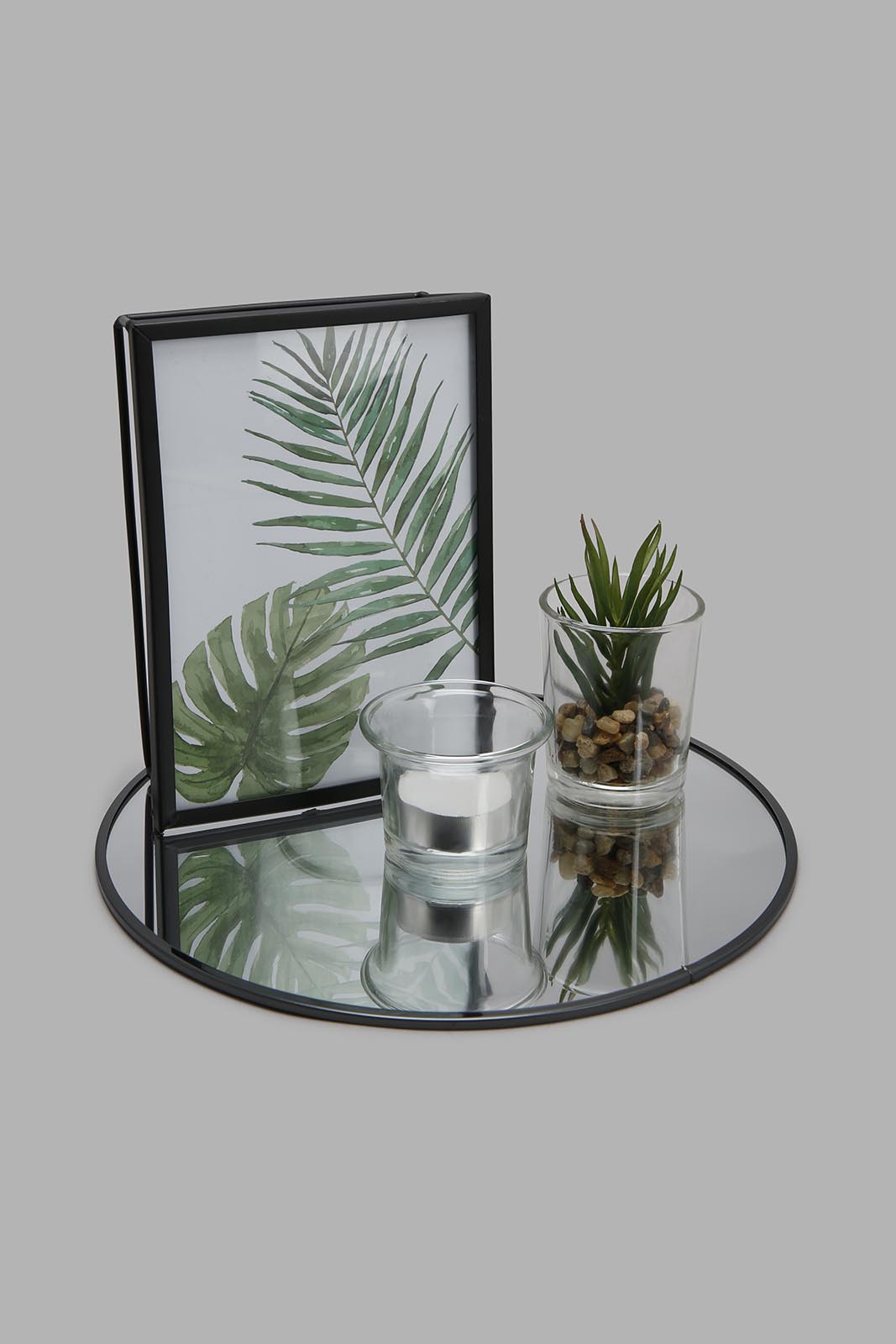 Redtag-Black-5Pc-DÃ©cor-Gift-Set-With-Tray-Category:Artefact,-Colour:Black,-Deals:New-In,-Filter:Home-Decor,-HMW-HOM-Decorative-Accessories,-New-In-HMW-HOM,-Non-Sale,-Section:Homewares,-W22B-Home-Decor-