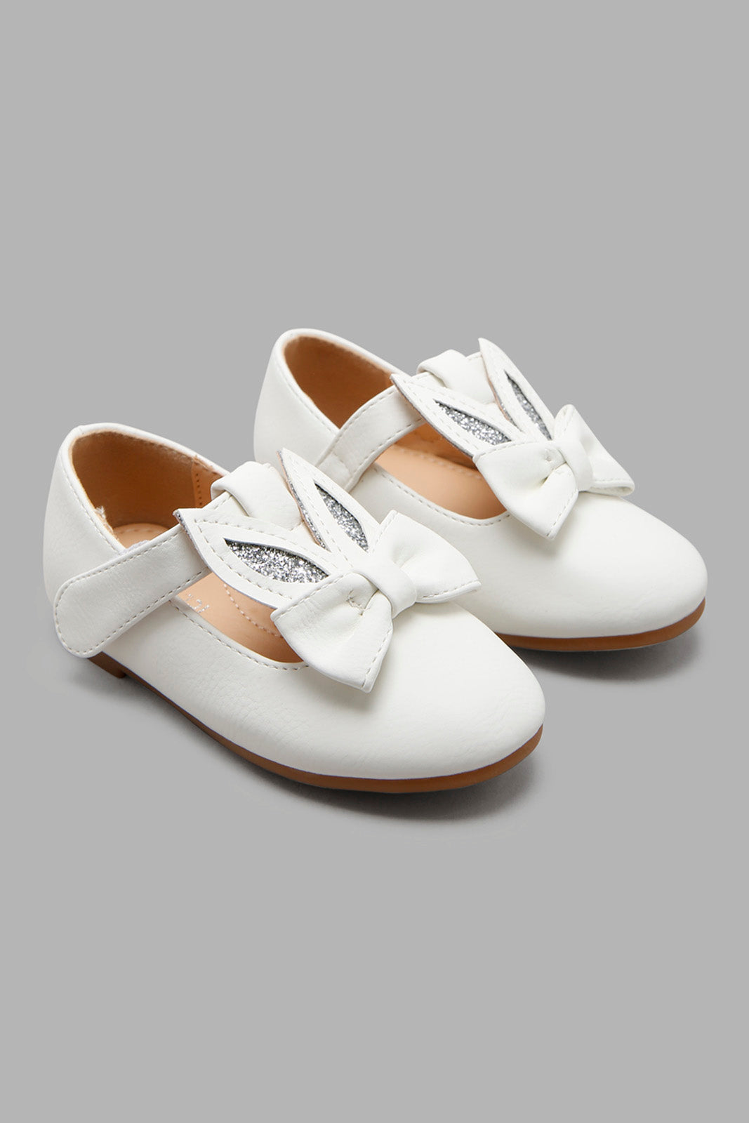 Redtag-White-Bow-Ballerina-Category:Shoes,-Colour:White,-Deals:New-In,-Filter:Girls-Footwear-(1-to-3-Yrs),-ING-Shoes,-New-In-ING-FOO,-Non-Sale,-Section:Girls-(0-to-14Yrs),-W22A-Infant-Girls-1 to 3 Years