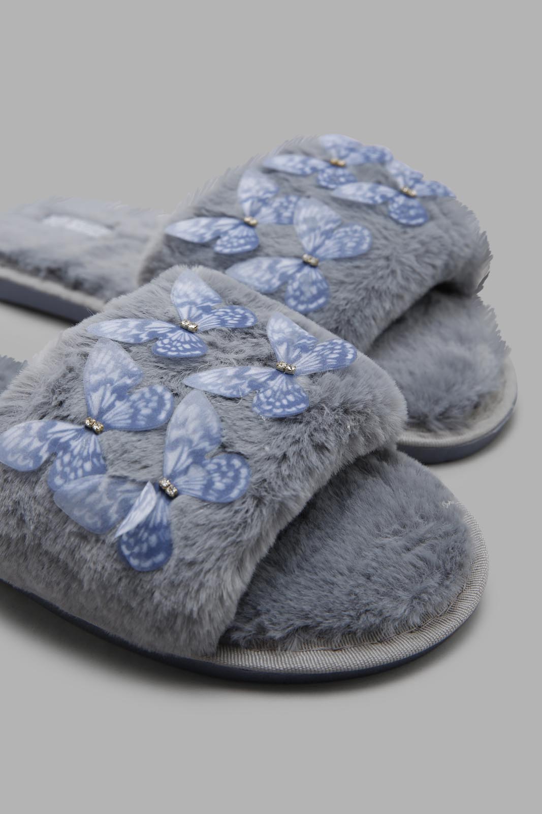 Redtag-Grey-Bytterfly-Trim-Slipper-Category:Slippers,-CHR,-Colour:Grey,-Deals:New-In,-Filter:Women's-Footwear,-New-In-Women-FOO,-Non-Sale,-Section:Women,-W22A,-Women-Slippers-Women's-