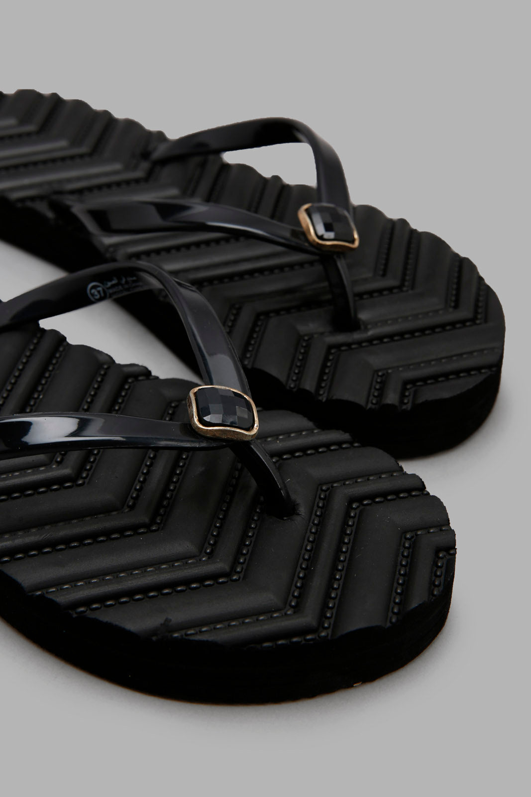Redtag-Black-Flip-Flop-With-Trim-Category:Flip-Flops,-Colour:Black,-Deals:New-In,-Filter:Women's-Footwear,-New-In-Women-FOO,-Non-Sale,-Section:Women,-W22A,-Women-Flip-Flops-Women's-