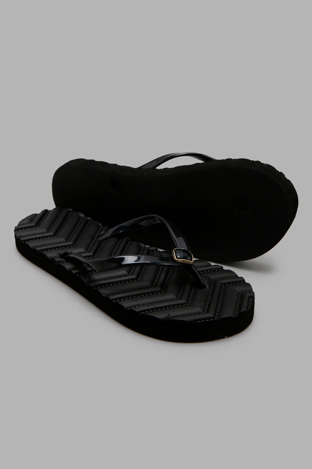 Redtag-Black-Flip-Flop-With-Trim-Category:Flip-Flops,-Colour:Black,-Deals:New-In,-Filter:Women's-Footwear,-New-In-Women-FOO,-Non-Sale,-Section:Women,-W22A,-Women-Flip-Flops-Women's-