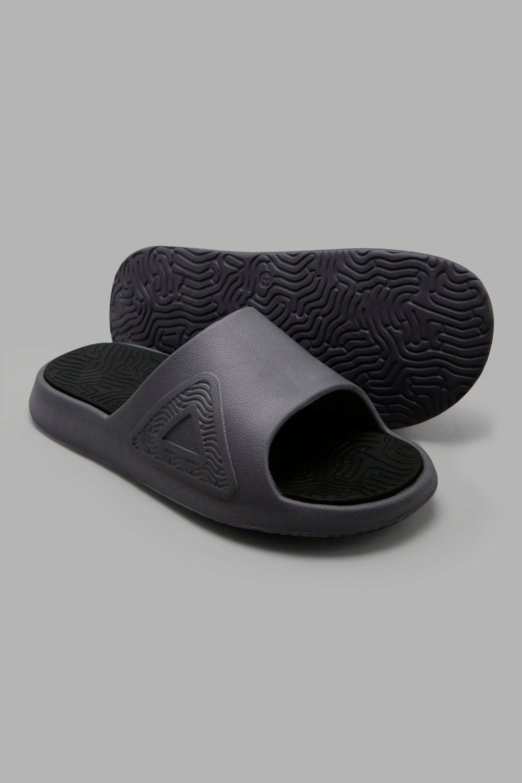 Redtag-Grey-Molded-Slide-Category:Flip-Flops,-Colour:Grey,-Deals:New-In,-Filter:Men's-Footwear,-Men-Flip-Flops,-New-In-Men-FOO,-Non-Sale,-Section:Men,-W22A-Men's-