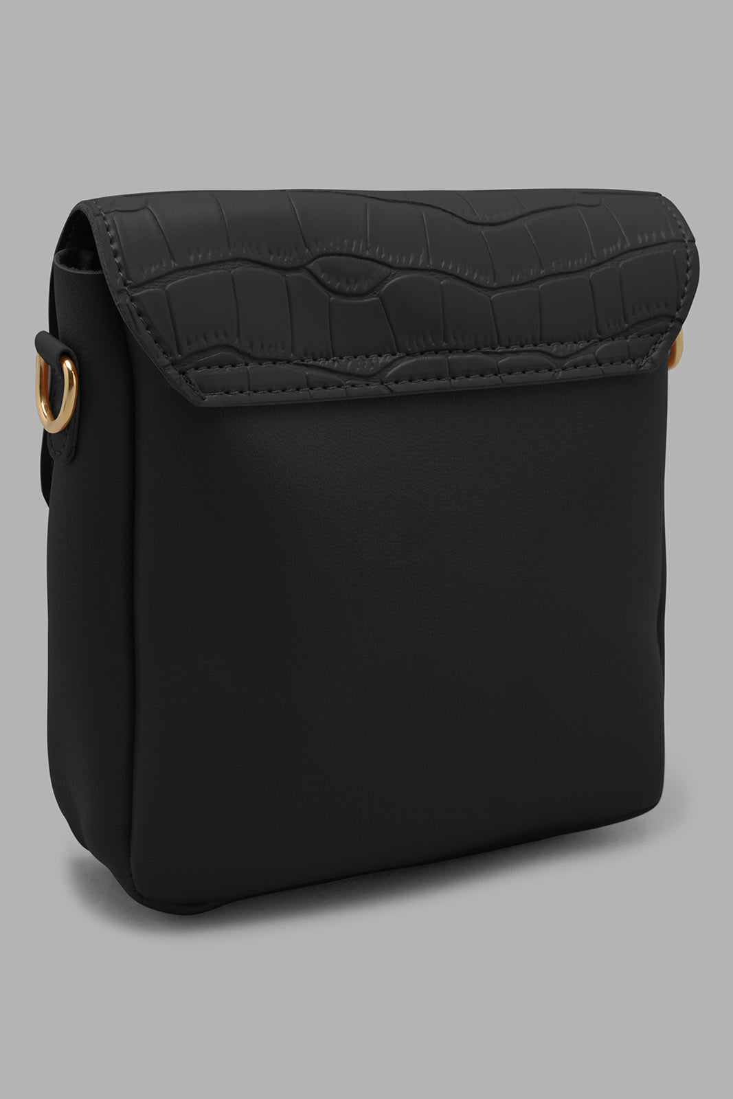 Redtag-Black-Mobile-Pouch-Category:Bags,-Colour:Black,-Filter:Women's-Accessories,-New-In,-New-In-Women-ACC,-Non-Sale,-Section:Women,-W22O,-Women-Bags-Women-