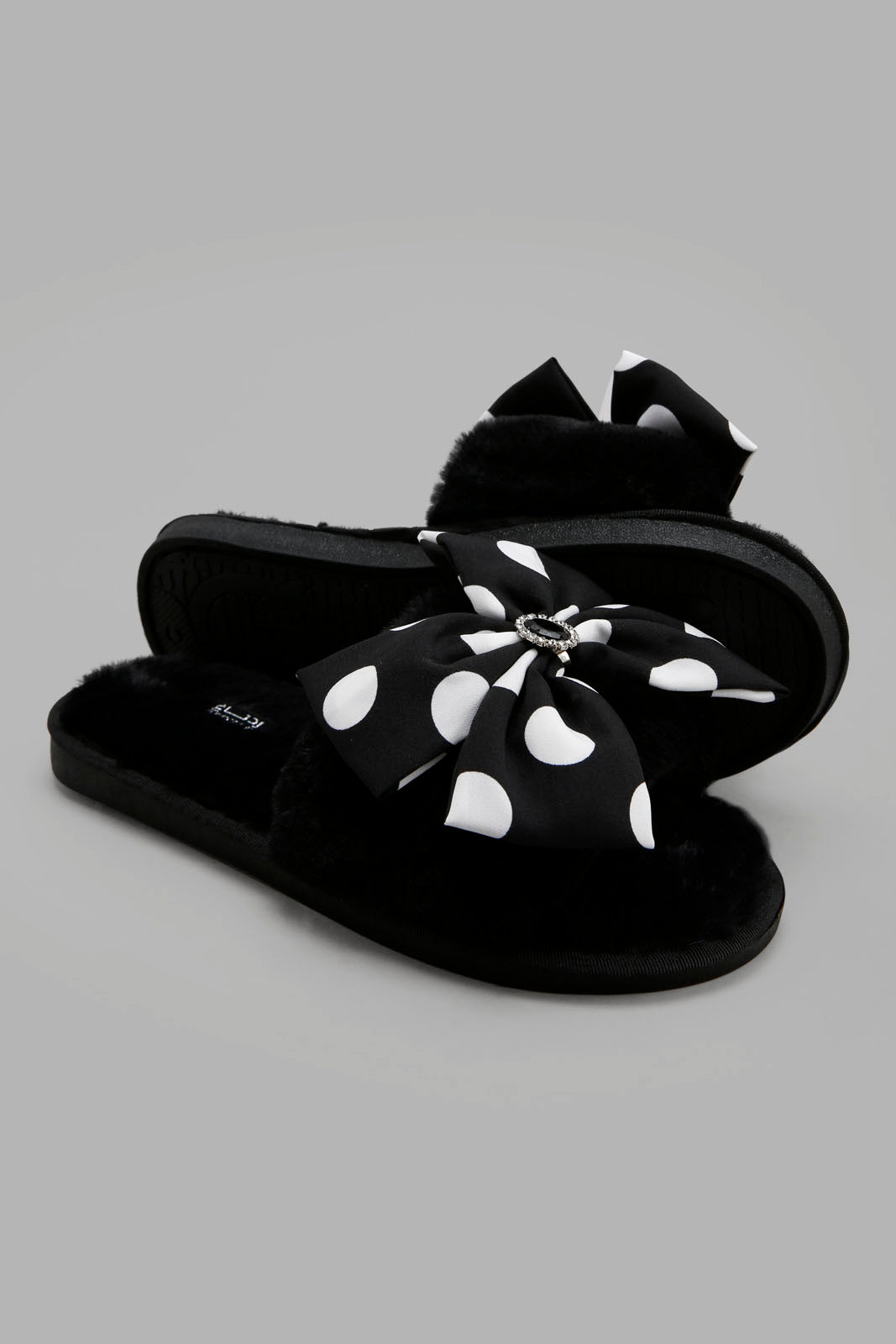 Redtag-Black-Slipper-With-Bow-Trim-Category:Slippers,-Colour:Black,-Deals:New-In,-Filter:Women's-Footwear,-New-In-Women-FOO,-Non-Sale,-Section:Women,-W22A,-Women-Slippers-Women's-