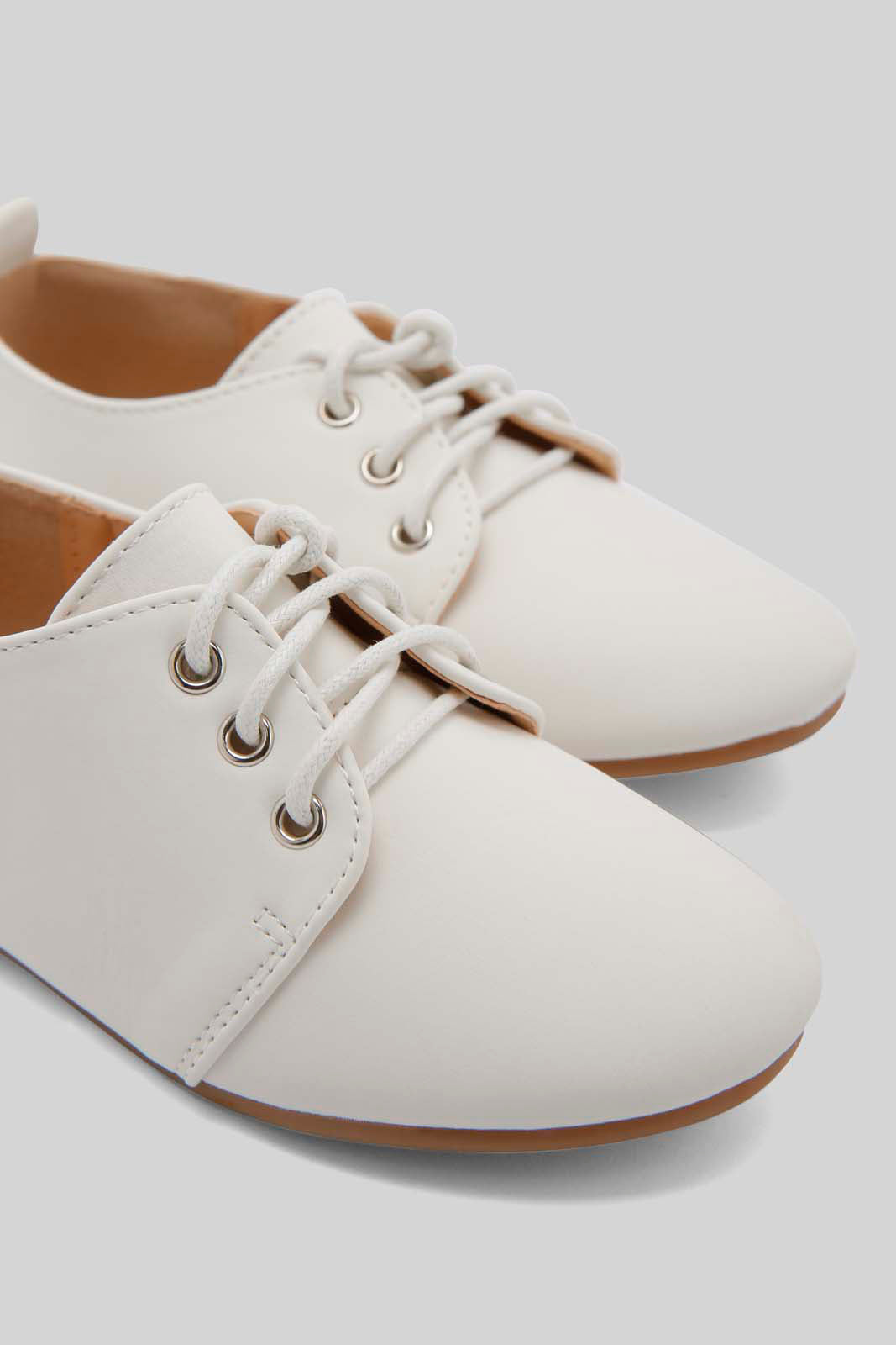 Redtag-White-Lace-Up-Brogue-Category:Shoes,-Colour:White,-Deals:New-In,-Dept:Girls,-Filter:Girls-Footwear-(3-to-5-Yrs),-GIR-Shoes,-New-In-GIR-FOO,-Non-Sale,-Section:Girls-(0-to-14Yrs),-W22B-Girls-3 to 5 Years