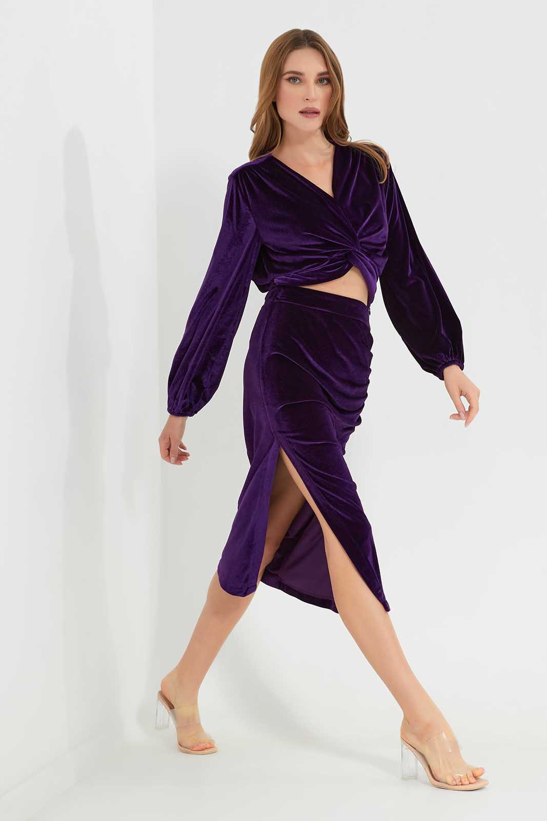Redtag-Assorted-Velour-Gathered-Bottom-Blouse-Category:Blouses,-Colour:Assorted,-Deals:New-In,-Filter:Women's-Clothing,-LEC,-LEC-Blouses,-New-In-LEC-APL,-Non-Sale,-Section:Women,-W22A-Women's-
