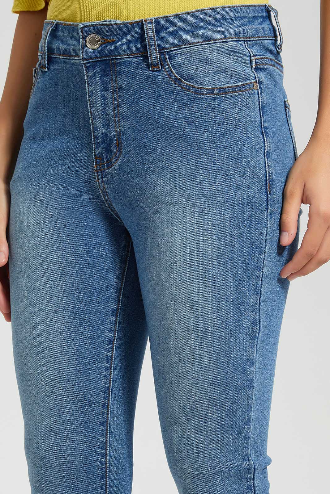 Redtag-Blue-Denim-Category:Jeans,-Colour:Blue,-Deals:New-In,-Filter:Women's-Clothing,-LDC,-LDC-Jeans,-New-In-LDC,-Non-Sale,-Section:Women,-W22O-Women's-