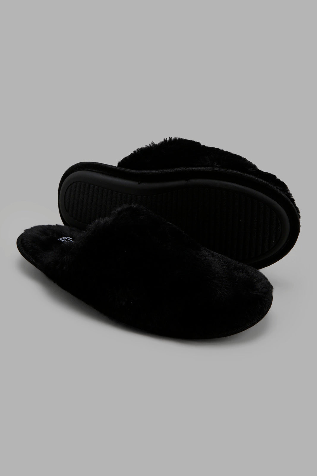 Redtag-Black-Closed-Toe-Slipper-Category:Slippers,-Colour:Black,-Deals:New-In,-Filter:Women's-Footwear,-New-In-Women-FOO,-Non-Sale,-Section:Women,-W22A,-Women-Slippers-Women's-