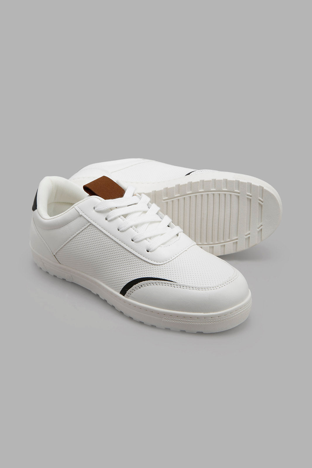 Redtag-White-Skate-Shoe-BSR-Shoes,-Category:Shoes,-Colour:White,-Deals:New-In,-Filter:Boys-Footwear-(5-to-14-Yrs),-New-In-BSR-FOO,-Non-Sale,-Section:Boys-(0-to-14Yrs),-W22B-Senior-Boys-5 to 14 Years