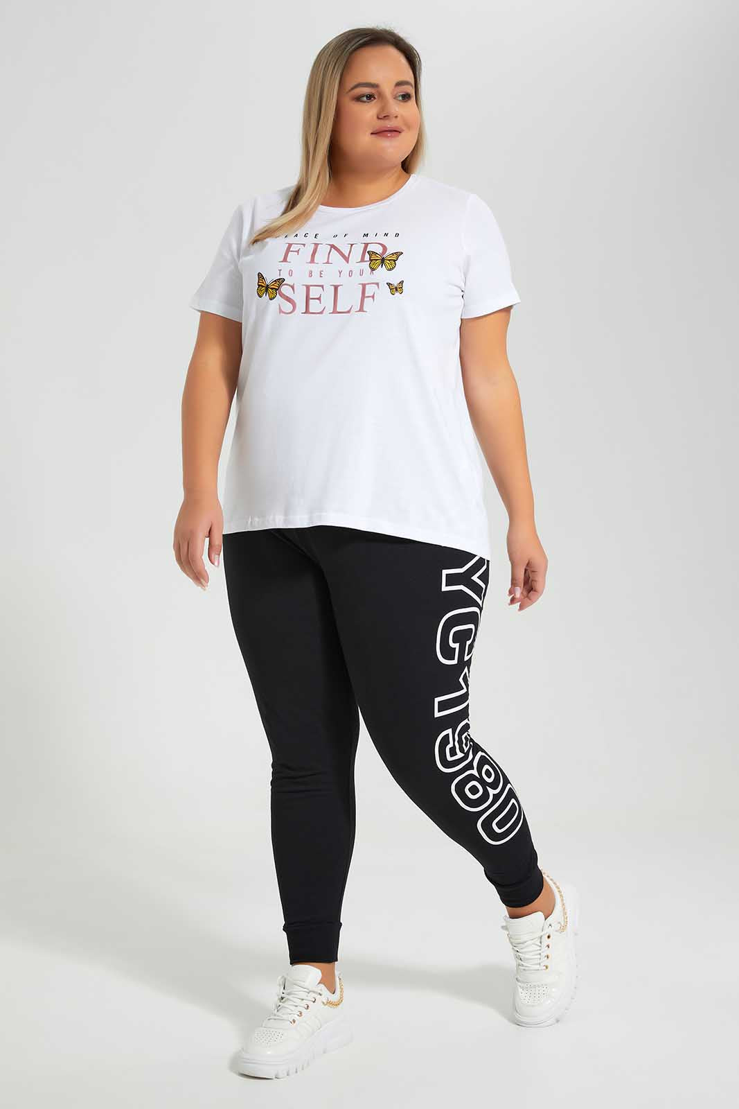 Redtag-White-Graphic-Tee-Category:T-Shirts,-Colour:White,-Deals:New-In,-Filter:Plus-Size,-LDP-T-Shirts,-New-In-LDP-APL,-Non-Sale,-Section:Women,-TBL,-W22O-Women's-