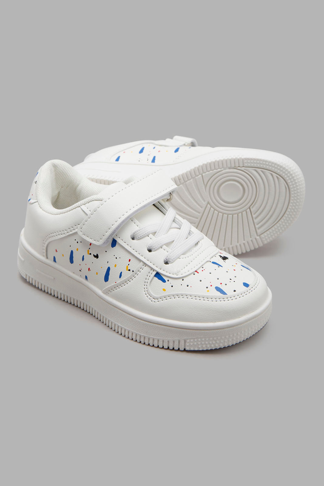 Redtag-White-Skate-BOY-Shoes,-Category:Shoes,-Colour:White,-Deals:New-In,-Filter:Boys-Footwear-(3-to-5-Yrs),-NDAY,-New-In-BOY-FOO,-Non-Sale,-Section:Boys-(0-to-14Yrs),-W22B-Boys-3 to 5 Years