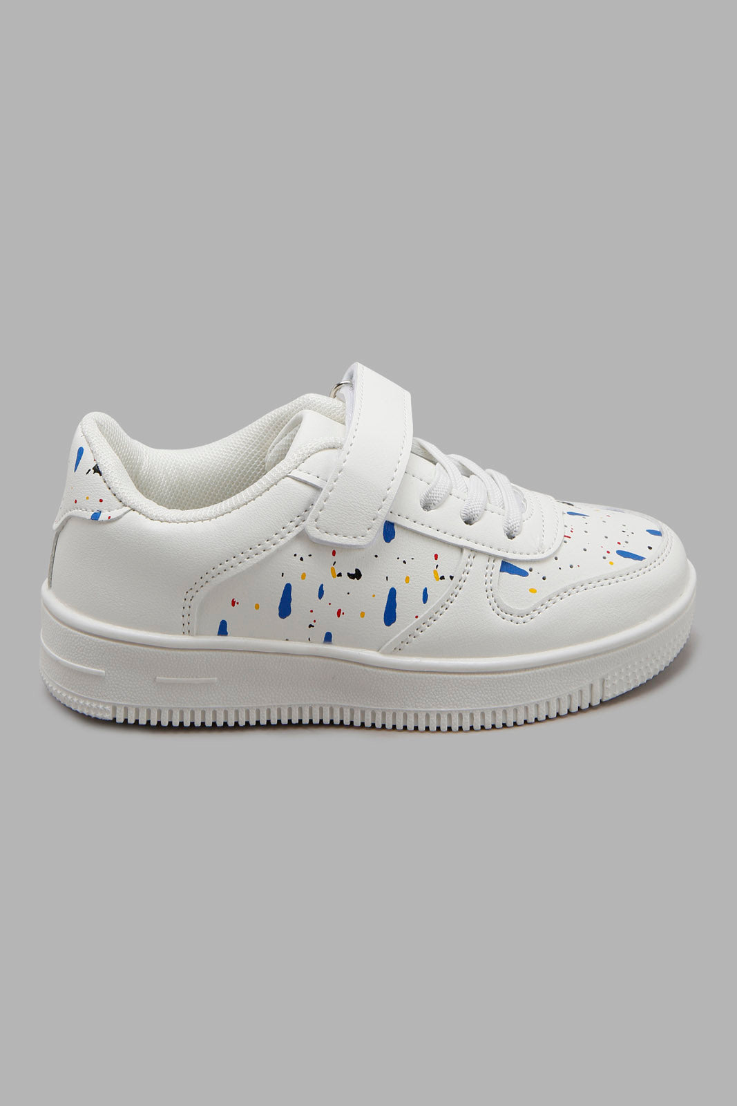 Redtag-White-Skate-BOY-Shoes,-Category:Shoes,-Colour:White,-Deals:New-In,-Filter:Boys-Footwear-(3-to-5-Yrs),-NDAY,-New-In-BOY-FOO,-Non-Sale,-Section:Boys-(0-to-14Yrs),-W22B-Boys-3 to 5 Years