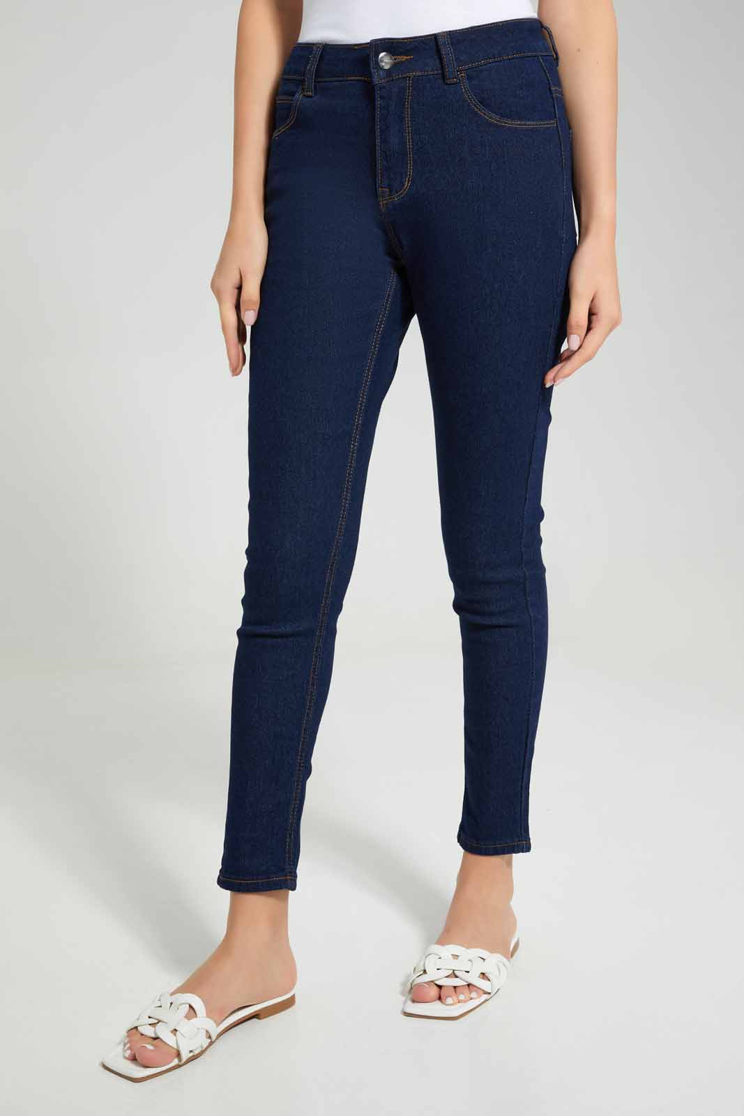 Redtag-Rinse-Wash-Mid-Waist-Slim-Fit-Jeans-Category:Jeans,-Colour:Denim,-Deals:New-In,-Filter:Women's-Clothing,-FIT-WALL-(FTW),-New-In-Women-APL,-Non-Sale,-Section:Women,-W22O,-Women-Jeans-Women's-