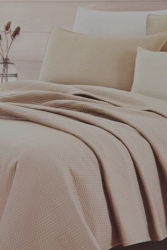 Redtag-Beige-Velvet-Quilt-(Single-Size)-Category:Quilts,-Colour:Beige,-Deals:New-In,-Dept:Home,-Filter:Home-Bedroom,-HMW-BED-Quilts,-New-In-HMW-BED,-Non-Sale,-Section:Homewares,-W22B-Home-Bedroom-