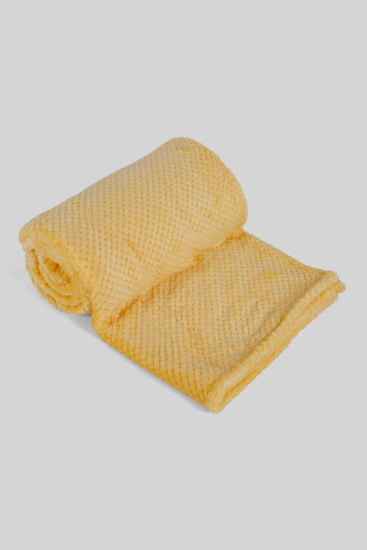 Redtag-Yellow-Ultra-Soft-Blanket-(Single-Size)-Category:Blankets,-Colour:Yellow,-Deals:New-In,-Dept:Home,-Filter:Home-Bedroom,-HMW-BED-Blankets,-New-In-HMW-BED,-Non-Sale,-Section:Homewares,-W22A-Home-Bedroom-