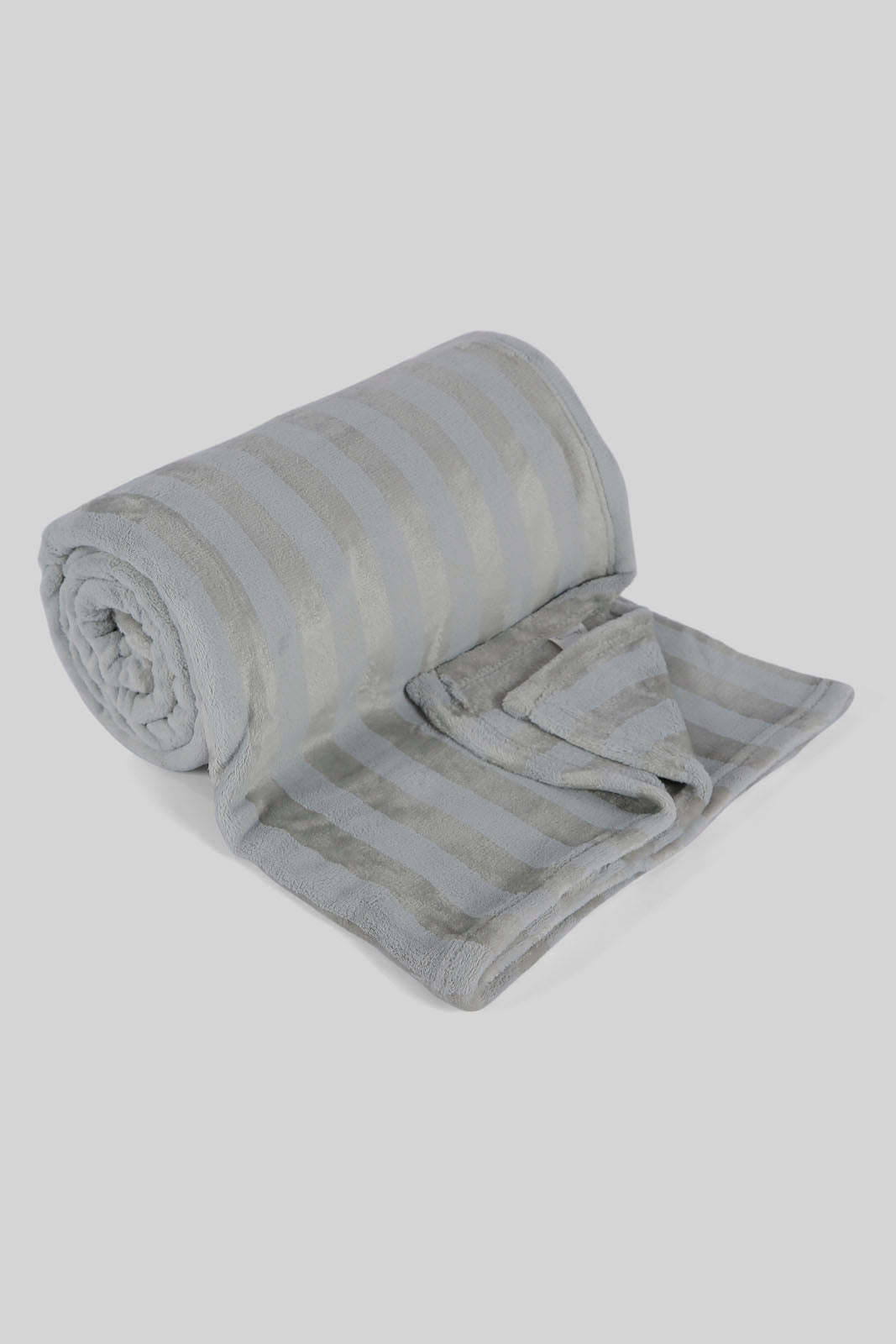 Redtag-Grey-Ultra-Soft-Blanket-(Double-Size)-Category:Blankets,-Colour:Grey,-Deals:New-In,-Dept:Home,-Filter:Home-Bedroom,-HMW-BED-Blankets,-New-In-HMW-BED,-Non-Sale,-Section:Homewares,-W22A-Home-Bedroom-