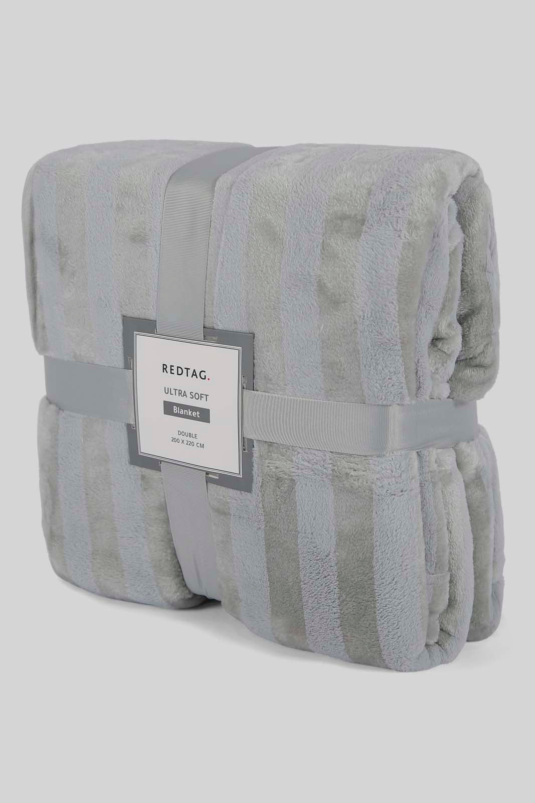 Redtag-Grey-Ultra-Soft-Blanket-(Double-Size)-Category:Blankets,-Colour:Grey,-Deals:New-In,-Dept:Home,-Filter:Home-Bedroom,-HMW-BED-Blankets,-New-In-HMW-BED,-Non-Sale,-Section:Homewares,-W22A-Home-Bedroom-