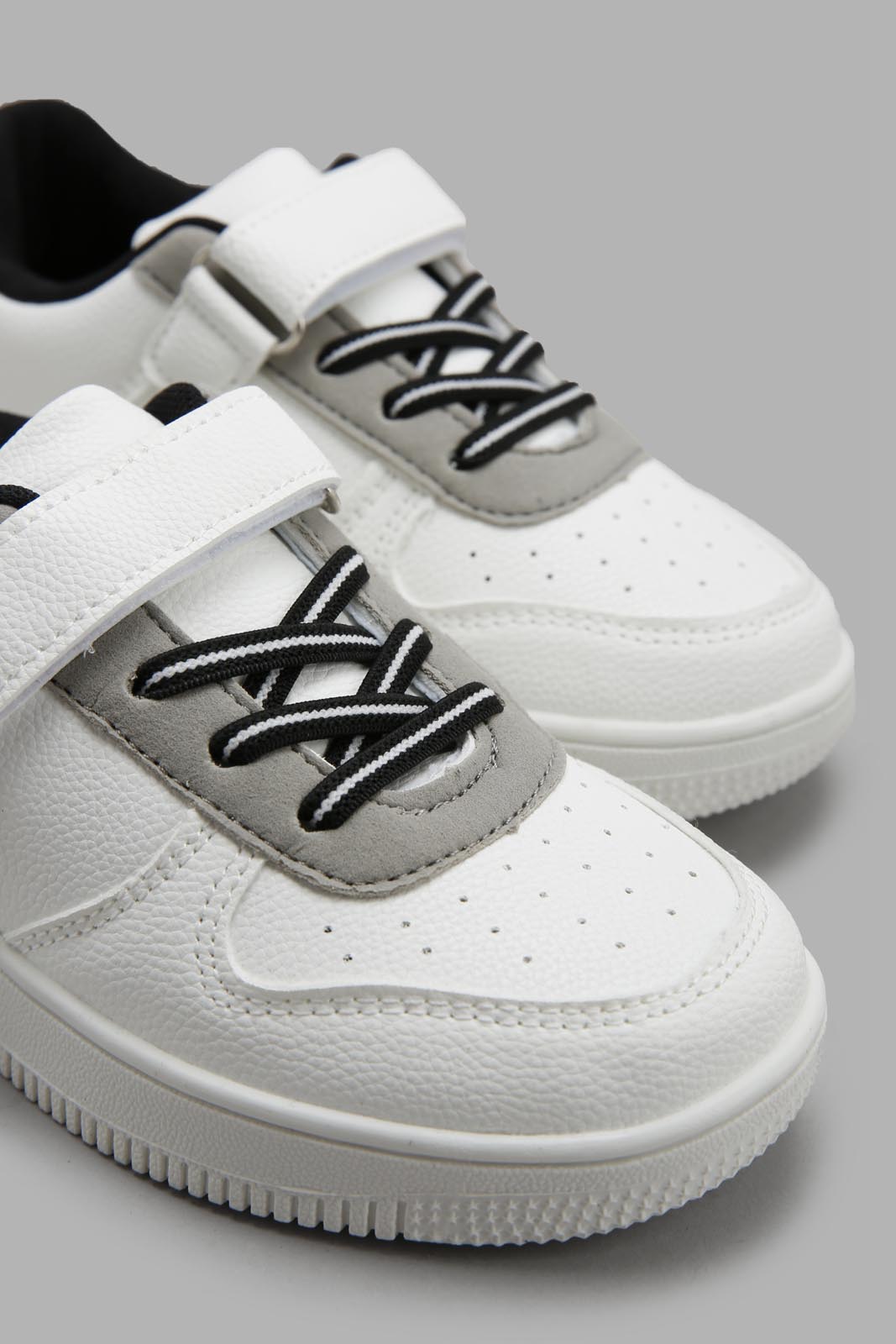 Redtag-White-Color-Block-Skate-Shoe-BSR-Shoes,-Category:Shoes,-Colour:White,-Deals:New-In,-Filter:Boys-Footwear-(5-to-14-Yrs),-New-In-BSR-FOO,-Non-Sale,-Section:Boys-(0-to-14Yrs),-W22B-Senior-Boys-5 to 14 Years