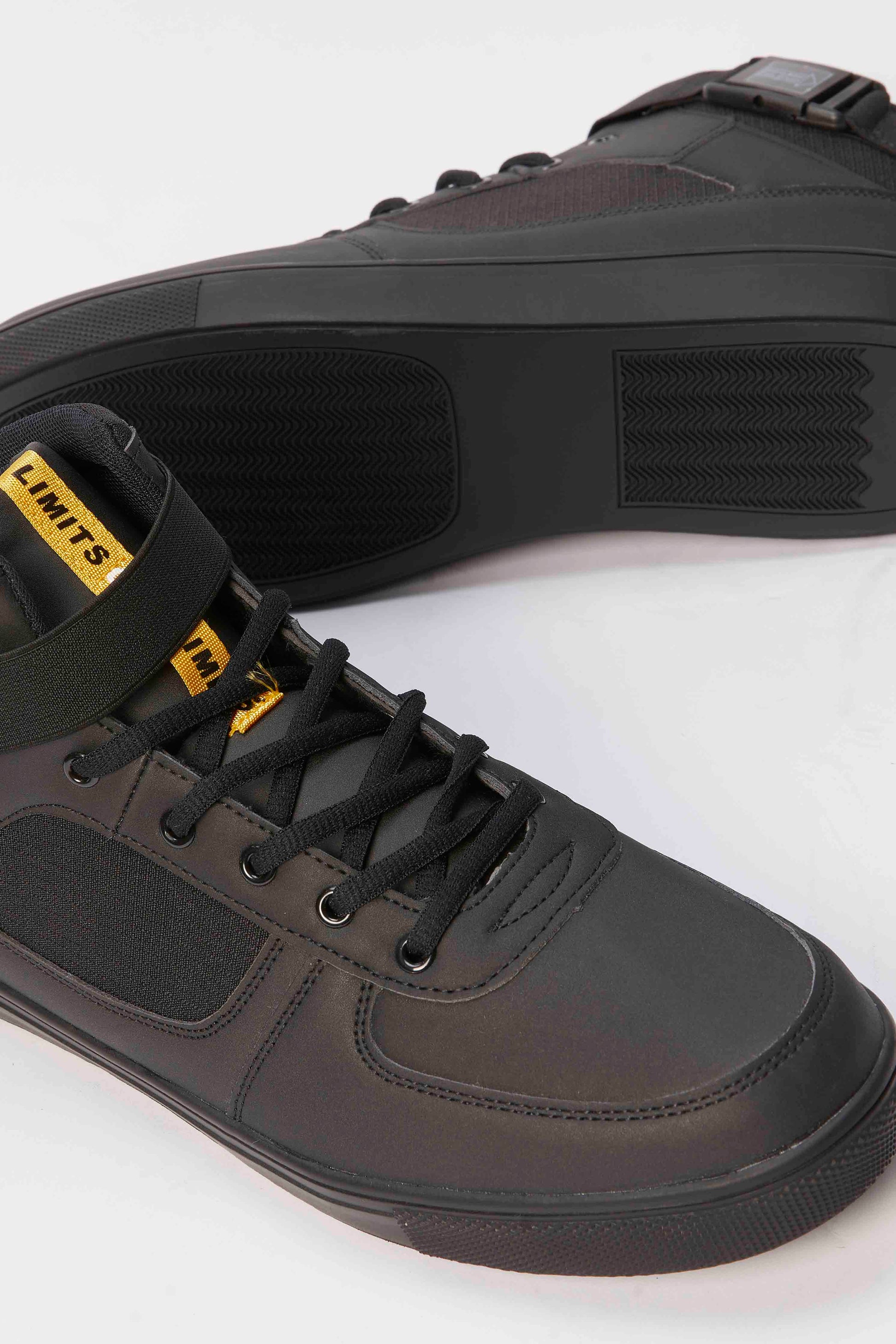 Redtag-Black-High-Top-Category:Trainers,-Colour:Black,-Deals:New-In,-Dept:Menswear,-Filter:Men's-Footwear,-Men-Trainers,-New-In-Men-FOO,-Non-Sale,-Section:Men,-W22A-Men's-