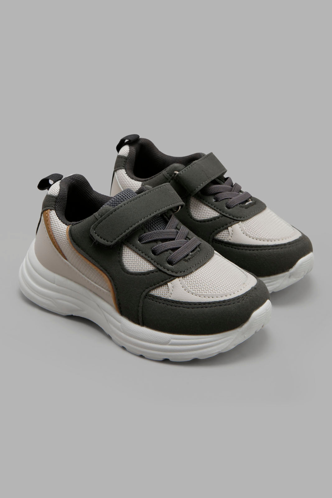 Redtag-Grey-Colour-Block-Sneaker-BOY-Trainers,-Category:Trainers,-Colour:Grey,-Deals:New-In,-Filter:Boys-Footwear-(3-to-5-Yrs),-New-In-BOY-FOO,-Non-Sale,-Section:Boys-(0-to-14Yrs),-W22B-Boys-3 to 5 Years