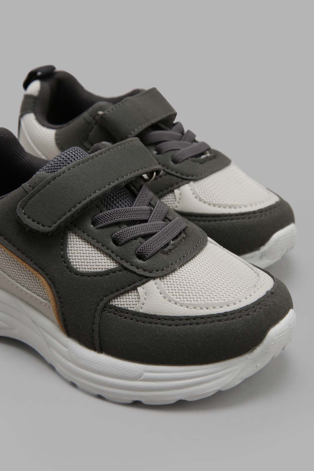Redtag-Grey-Colour-Block-Sneaker-BOY-Trainers,-Category:Trainers,-Colour:Grey,-Deals:New-In,-Filter:Boys-Footwear-(3-to-5-Yrs),-New-In-BOY-FOO,-Non-Sale,-Section:Boys-(0-to-14Yrs),-W22B-Boys-3 to 5 Years
