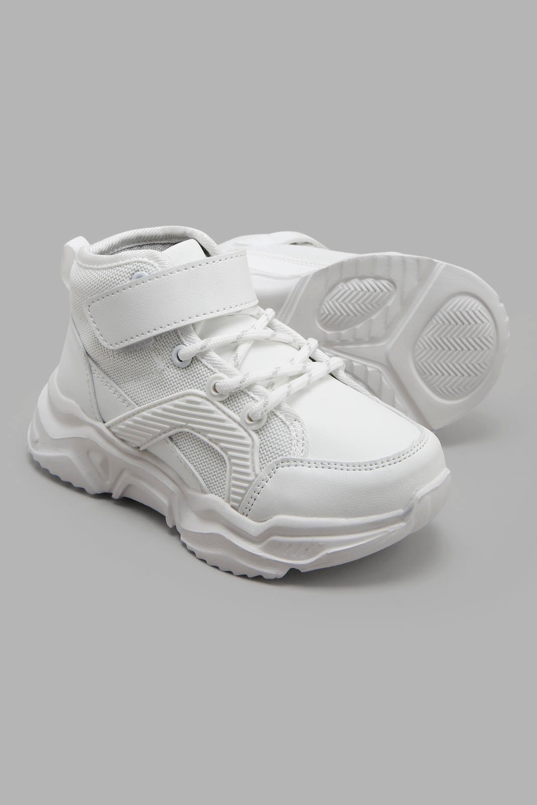 Redtag-White-Chunky-Sneaker-BOY-Trainers,-Category:Trainers,-Colour:White,-Deals:New-In,-Filter:Boys-Footwear-(3-to-5-Yrs),-New-In-BOY-FOO,-Non-Sale,-Section:Boys-(0-to-14Yrs),-W22A-Boys-3 to 5 Years