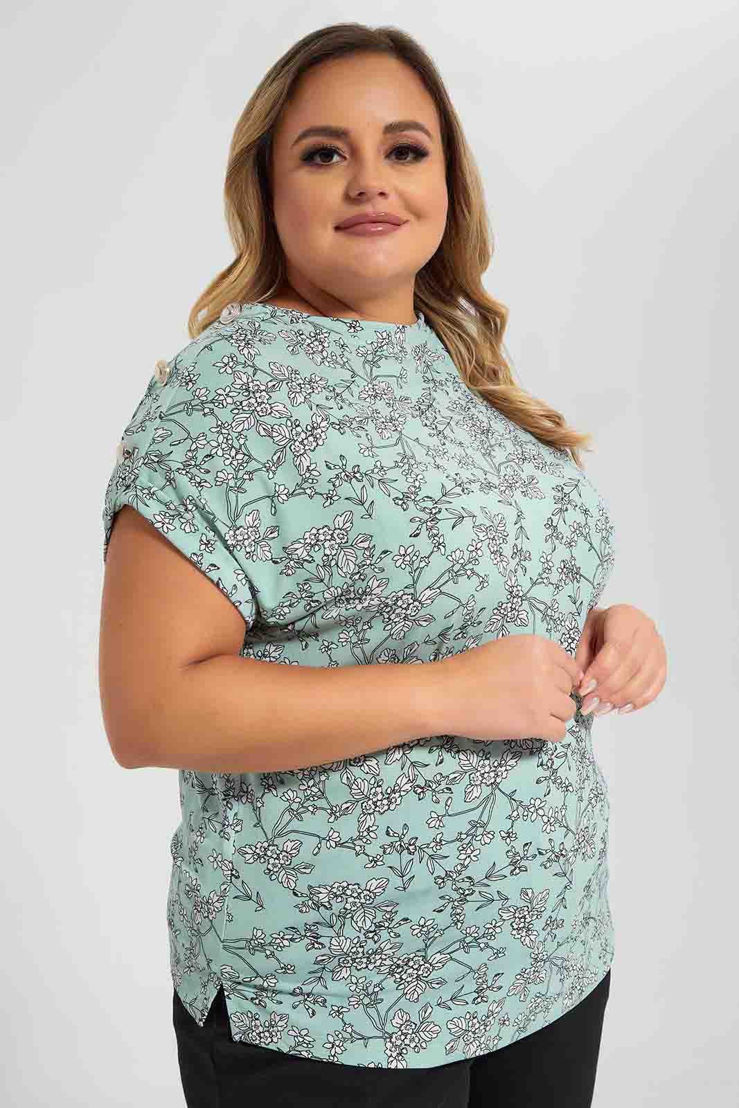 Redtag-Assorted-Printed-Top-Category:Blouses,-Colour:Assorted,-Deals:New-In,-Filter:Plus-Size,-LDP-Blouses,-New-In-LDP-APL,-Non-Sale,-Section:Women,-W22O-Women's-