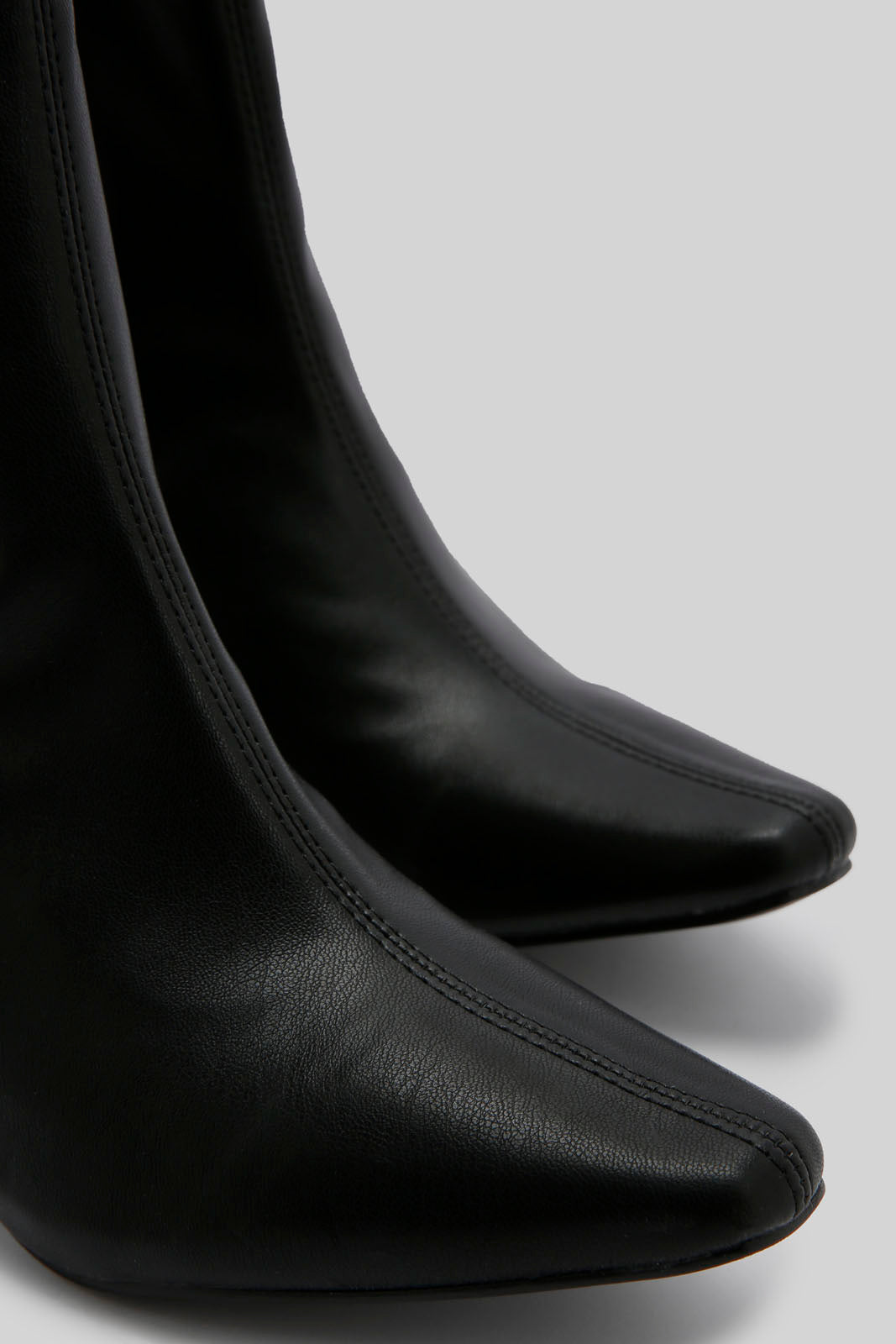 Redtag-Black-Block-Heel-Stretch-Boot-Category:Boots,-Colour:Black,-Deals:New-In,-Filter:Women's-Footwear,-New-In-Women-FOO,-Non-Sale,-Section:Women,-W22B,-Women-Boots-Women's-
