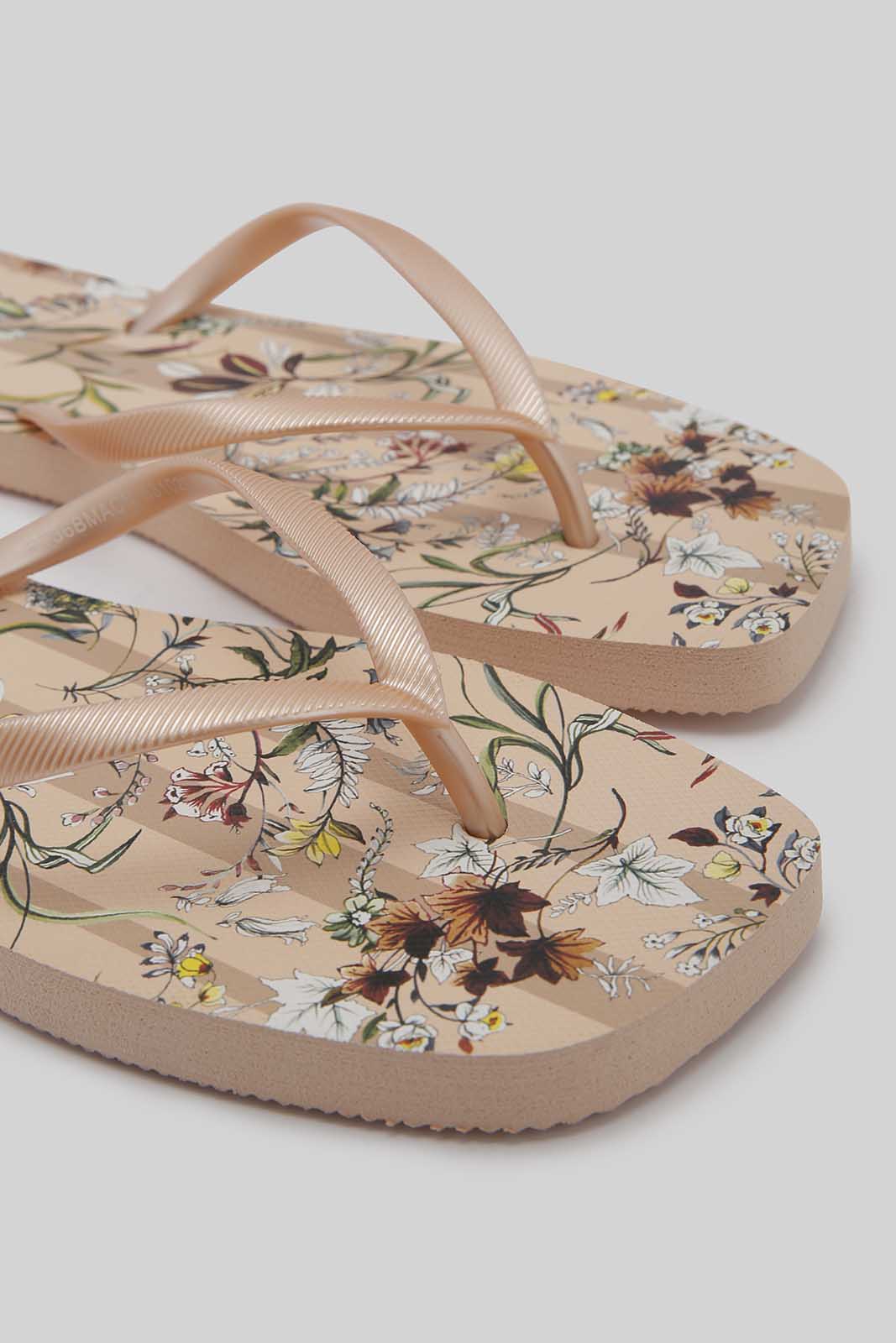 Redtag-Ivory-Floral-Print-Flip-Flop-Category:Flip-Flops,-Colour:Ivory,-Deals:New-In,-Filter:Women's-Footwear,-New-In-Women-FOO,-Non-Sale,-Section:Women,-W22B,-Women-Flip-Flops-Women's-