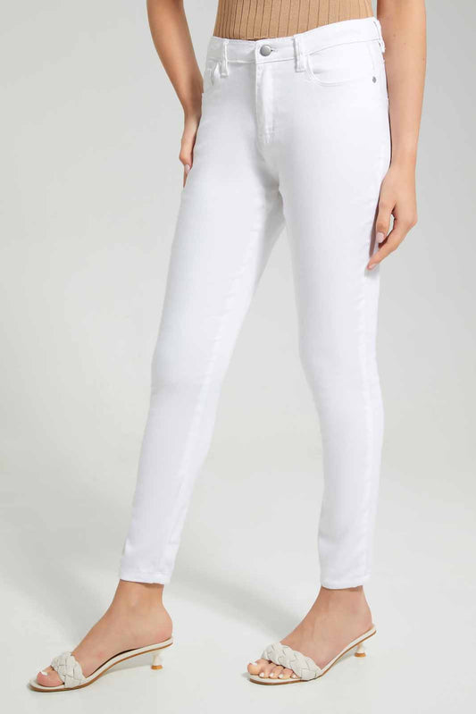 Redtag-White-Skinny-Mid-Waist-Jeans-Category:Jeans,-Colour:White,-Deals:New-In,-Filter:Women's-Clothing,-New-In-Women-APL,-Non-Sale,-Section:Women,-TBL,-W22O,-Women-Jeans-Women's-