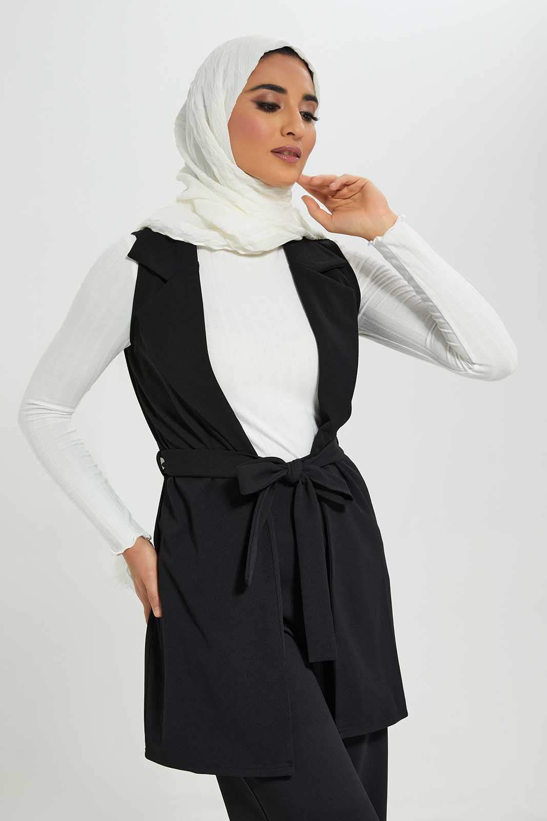 Redtag-Black-Sleeveless-Lapel-Color-Belted-Knitted-Jacket-Category:Jackets,-Colour:Black,-Deals:New-In,-Filter:Women's-Clothing,-LMC,-New-In-Women-APL,-Non-Sale,-Section:Women,-W22A,-Women-Jackets--