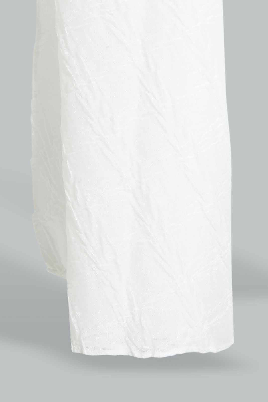 Redtag-White-Scarf-Category:Scarves,-Colour:White,-Filter:Women's-Accessories,-New-In,-New-In-Women-ACC,-Non-Sale,-Section:Women,-W22A,-Women-Scarves-Women-