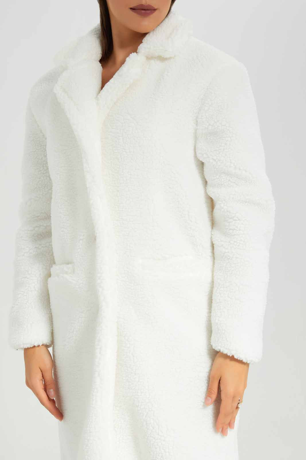 Redtag-Ivory-L/S-Plain-Notch-Collar-Fur-Jacket-With-Font-Pocket-Category:Jackets,-Colour:Ivory,-Deals:New-In,-EHW,-Filter:Women's-Clothing,-New-In-Women-APL,-Non-Sale,-Section:Women,-W22B,-Women-Jackets-Women's-