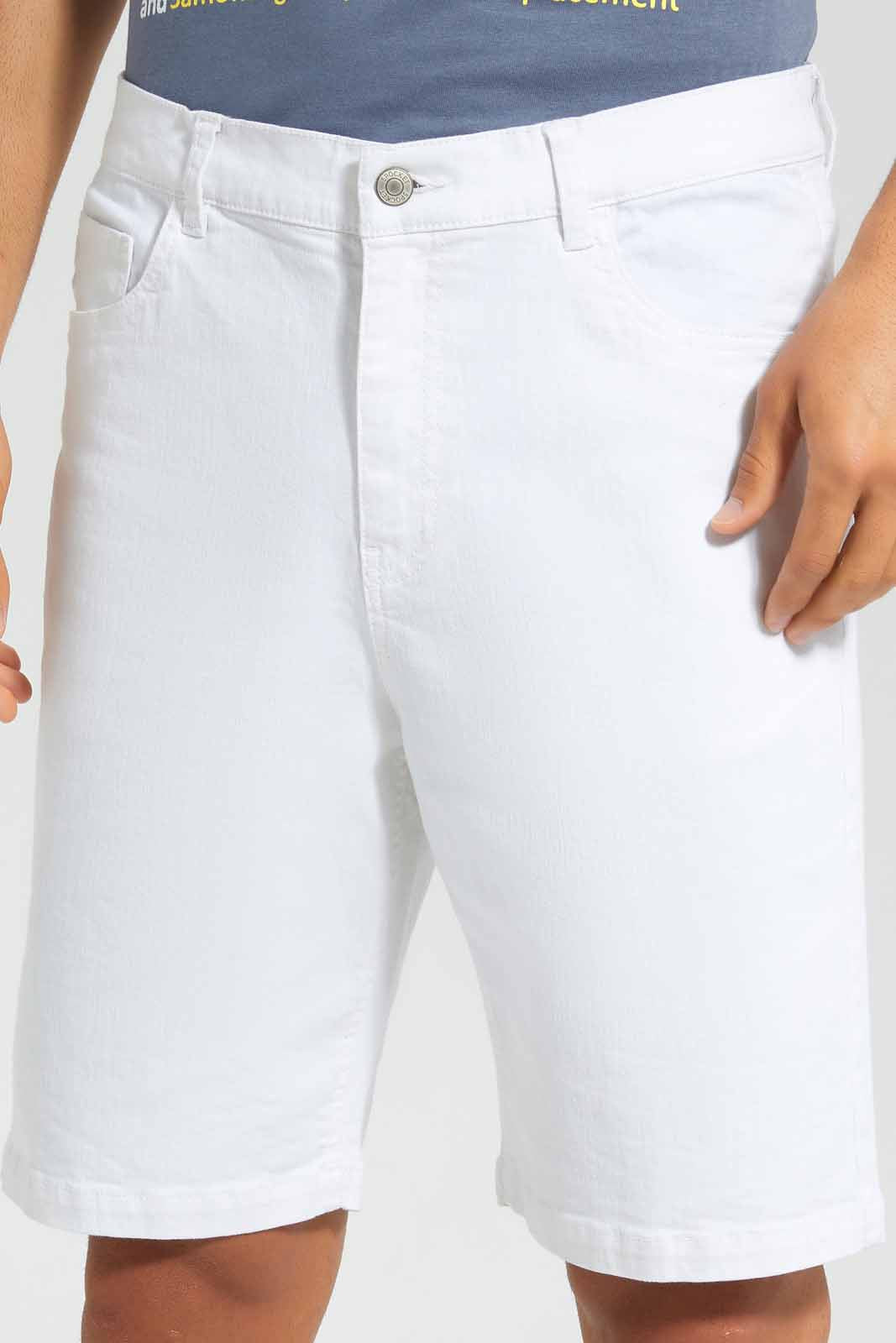 Redtag-White-Basic-5-Pocket-Slim-Fit-Shorts-Category:Shorts,-Colour:White,-Deals:New-In,-Filter:Men's-Clothing,-Men-Shorts,-New-In-Men,-Non-Sale,-Section:Men,-W22O-Men's-
