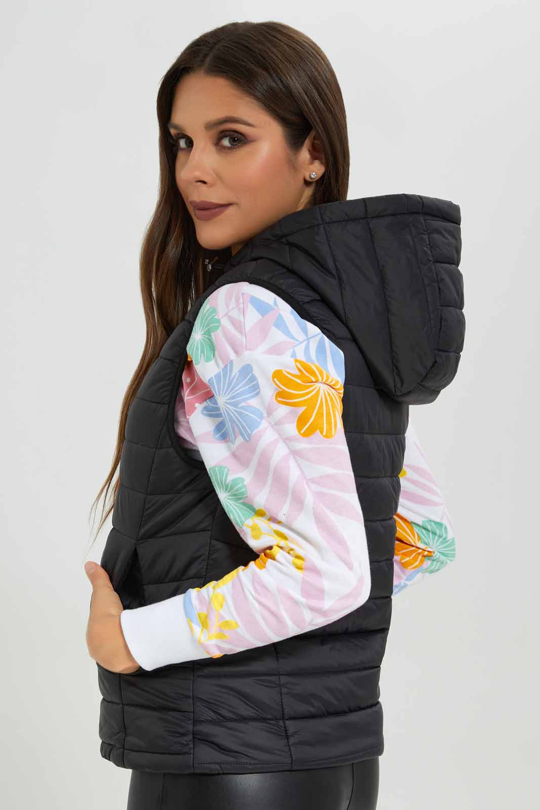 Redtag-Black-Quilted-Sleeveless-Padded-Jacket-With-Hoodie-Category:Jackets,-Colour:Black,-Deals:New-In,-EHW,-Filter:Women's-Clothing,-New-In-Women-APL,-Non-Sale,-Section:Women,-W22B,-Women-Jackets-Women's-