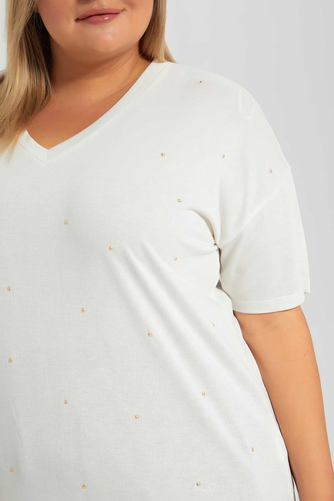 Redtag-Cream-Allover-Studs-Tee-Category:Tops,-Colour:Cream,-Deals:New-In,-Filter:Plus-Size,-LDP-Tops,-New-In-LDP-APL,-Non-Sale,-Section:Women,-W22O-Women's-