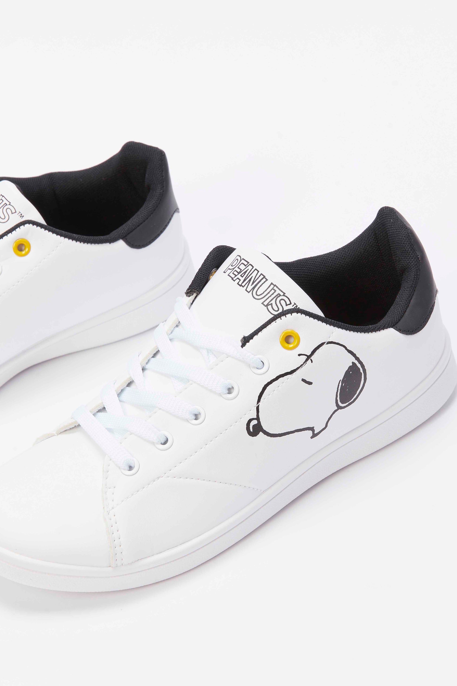 Redtag-White-Peanuts-Sneaker-Category:Trainers,-CHR,-Colour:White,-Deals:New-In,-Dept:Ladieswear,-Filter:Women's-Footwear,-New-In-Women-FOO,-Non-Sale,-Section:Women,-W22B,-Women-Trainers-Women's-