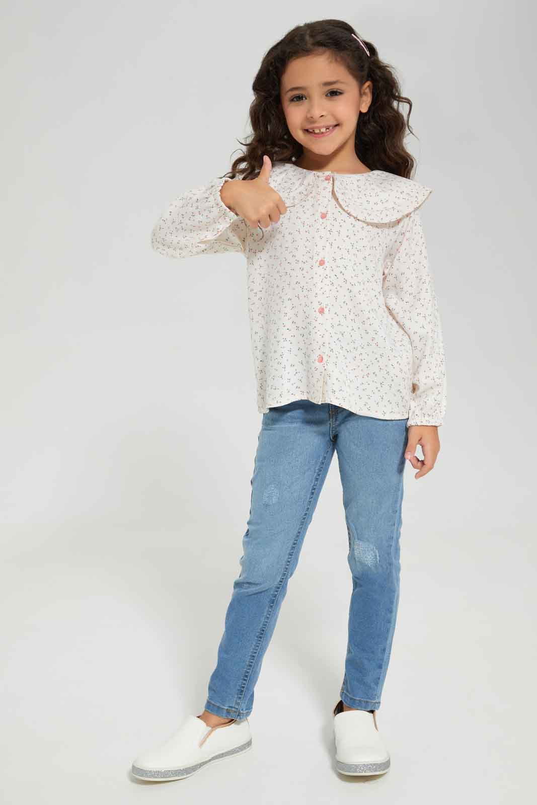 Redtag-LT-Wash-Skinny-Jeans-With-Distress-Category:Jeans,-Colour:Light-Wash,-Deals:New-In,-Dept:Girls,-Filter:Girls-(2-to-8-Yrs),-FIT-WALL-(FTW),-GIR-Jeans,-New-In-GIR-APL,-Non-Sale,-Section:Girls-(0-to-14Yrs),-W22A-Girls-2 to 8 Years