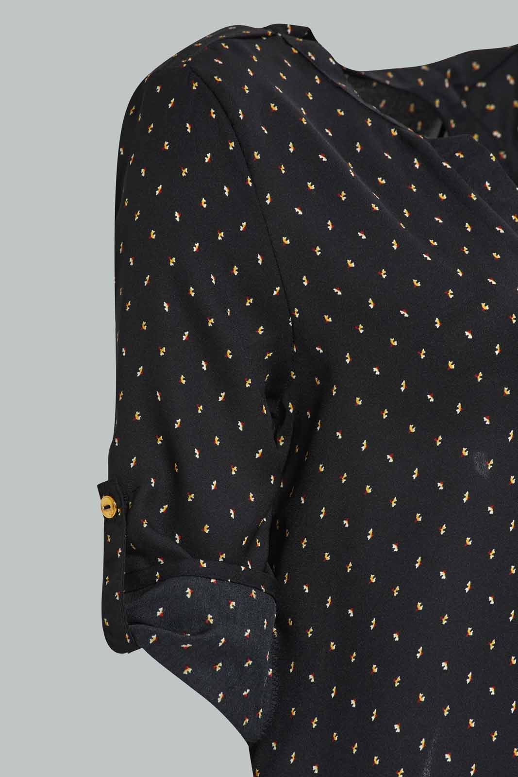 Redtag-Assorted-Front-Half-Placket-Blouse-Category:Blouses,-Colour:Assorted,-Deals:New-In,-Filter:Women's-Clothing,-KSH,-New-In-Women-APL,-Non-Sale,-Section:Women,-W22O,-Women-Blouses-Women's-