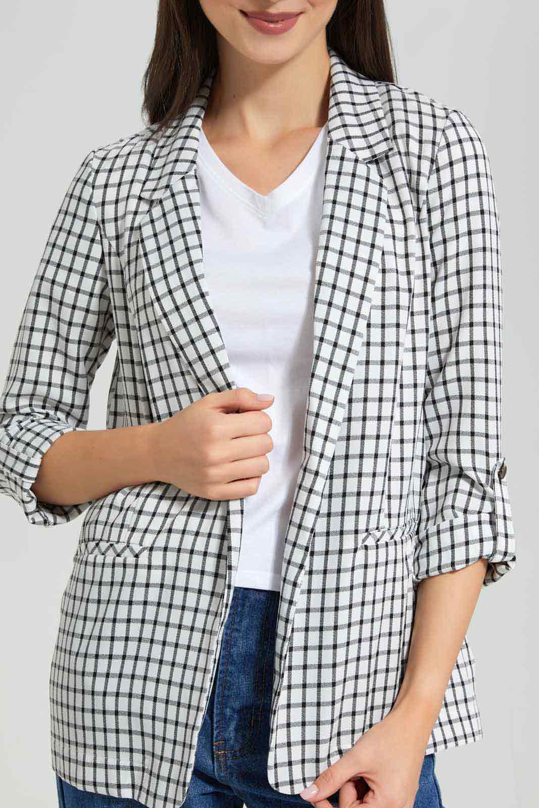 Redtag-White-Checked-Laple-Collar-Rollu-UP-Sleeve-Jacket-Category:Jackets,-Colour:Assorted,-Deals:New-In,-Filter:Women's-Clothing,-New-In-Women-APL,-Non-Sale,-Section:Women,-W22A,-Women-Jackets-Women's-