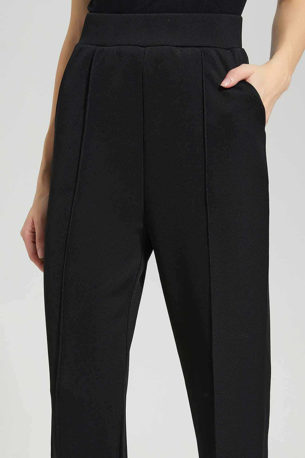 Redtag-Black-Straight-pants-Category:Trousers,-Colour:Black,-Deals:New-In,-Filter:Women's-Clothing,-LDC,-LDC-Trousers,-New-In-LDC-APL,-Non-Sale,-Section:Women,-TBL,-W22A-Women's-
