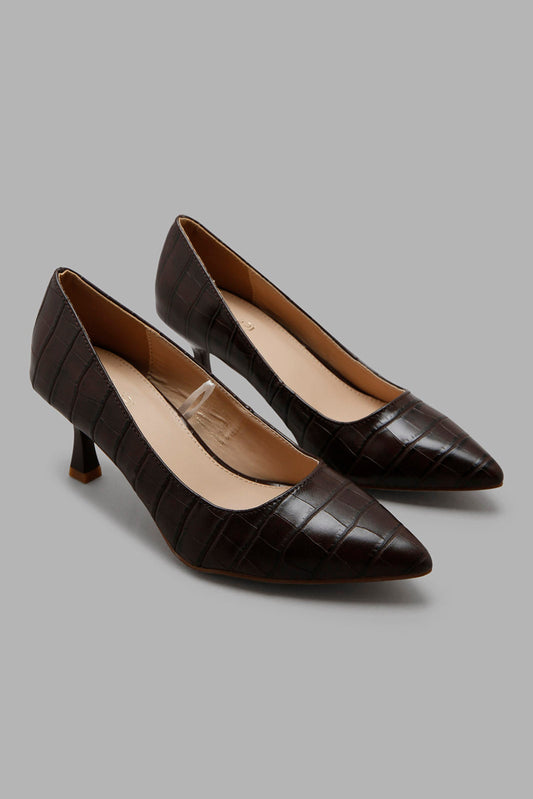 Redtag-Brown-Croc-Effect-Court-Shoe-Category:Formal-Shoes,-Colour:Brown,-Deals:New-In,-Filter:Women's-Footwear,-New-In-Women-FOO,-Non-Sale,-Section:Women,-W22A,-Women-Formal-Shoes-Women's-
